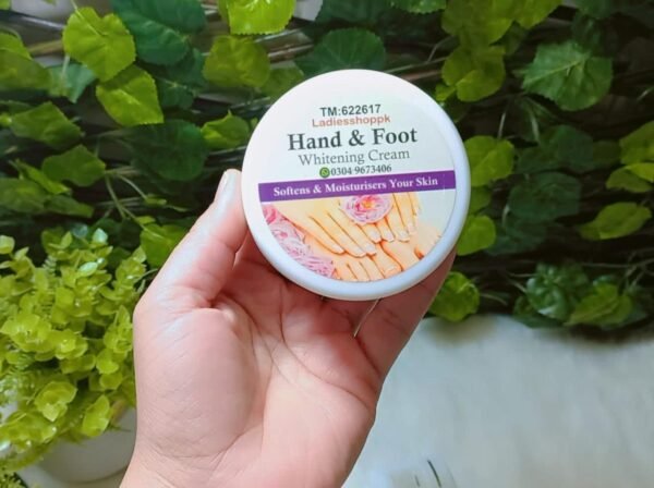 Hand and Feet Whitening Cream + Whitening Scrub (Deal) - Image 3